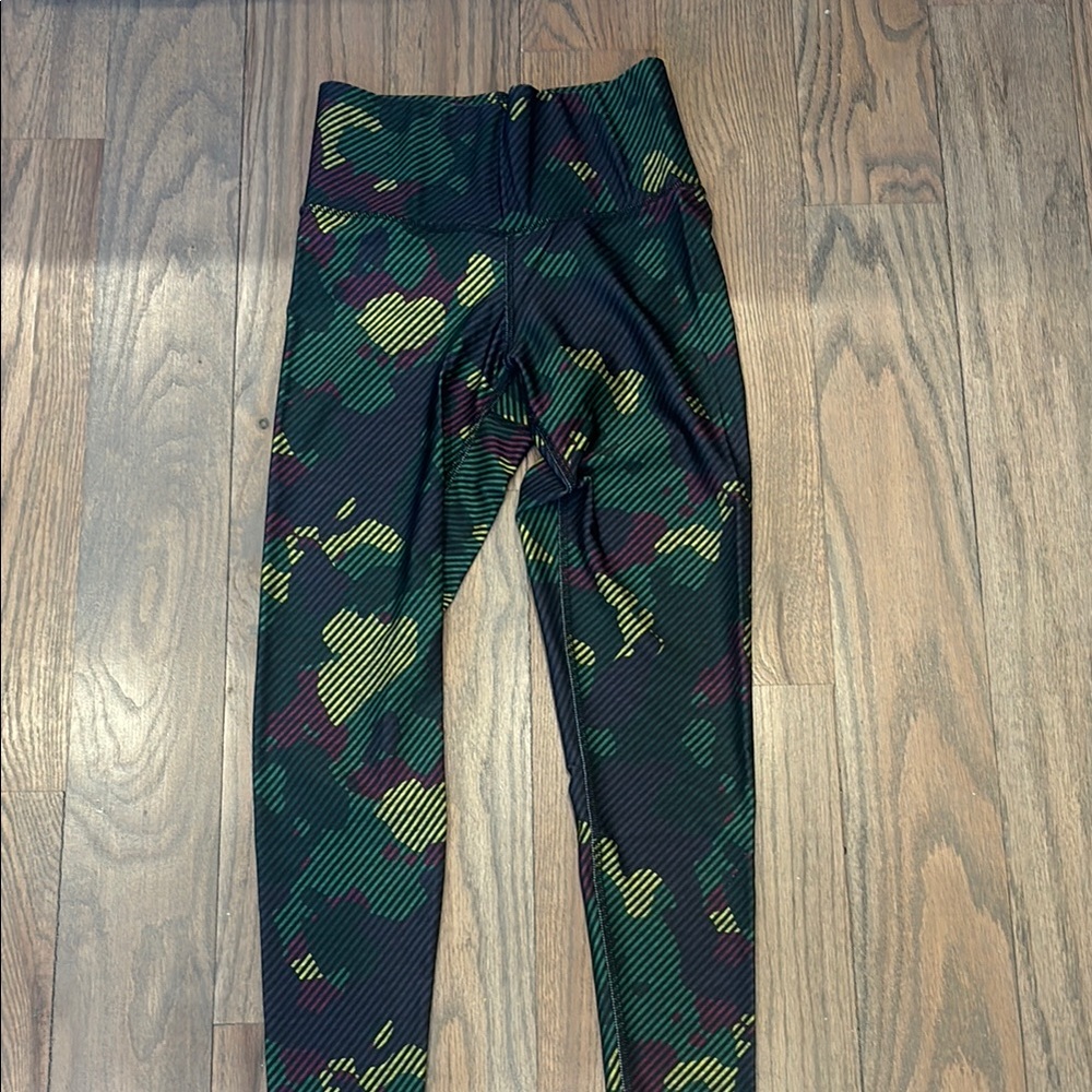 Terez Camouflage Leggings